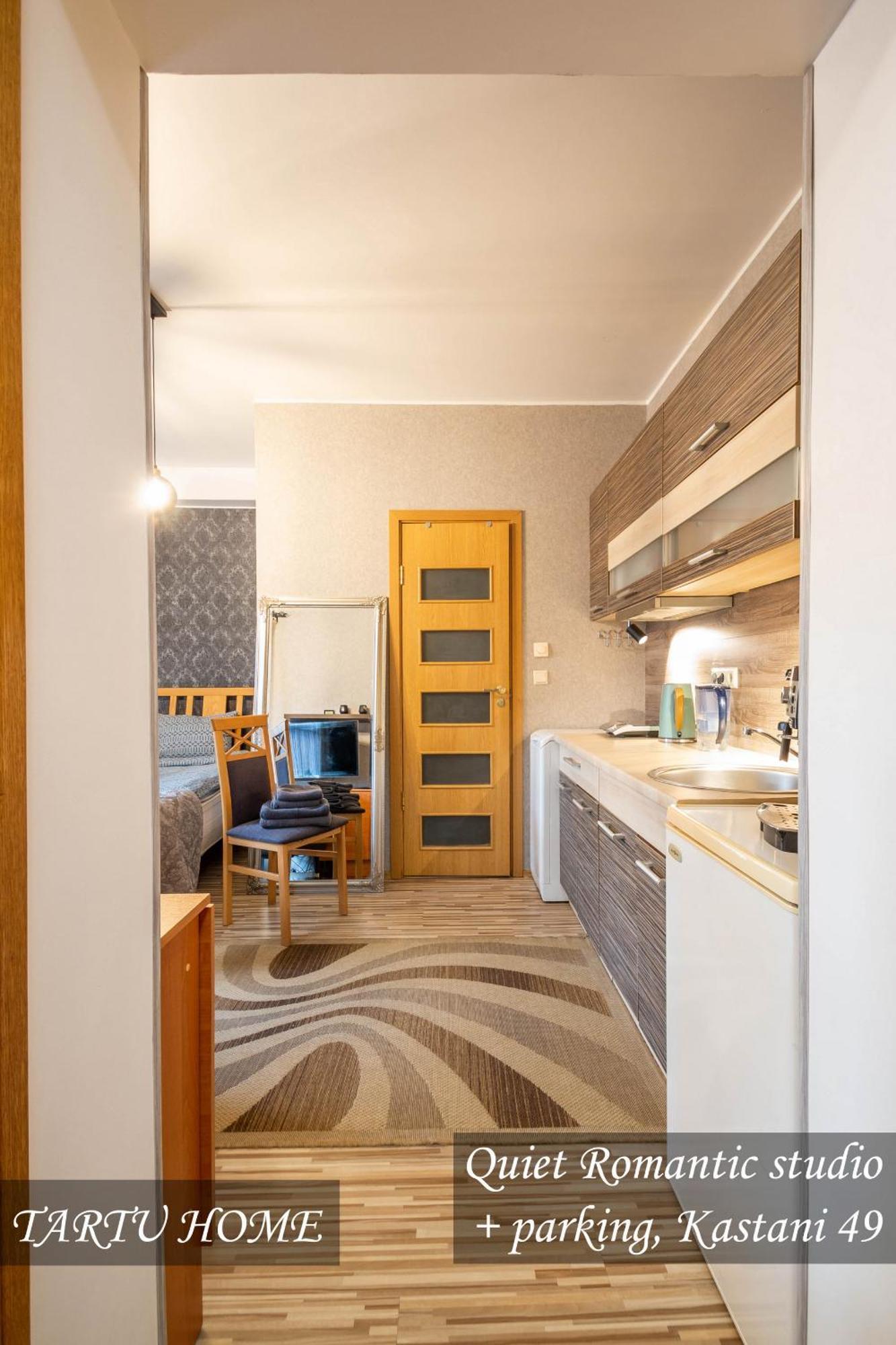 Quiet Romantic Studio Plus Parking, Tartu Home ภายนอก รูปภาพ